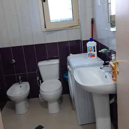 Fredi Apartamento *